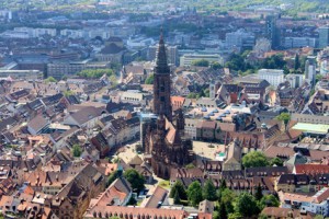Wohnen in Freiburg - Blick auf die Stadt Stadtansicht von Freiburg - In Freiburg wohnen und leben