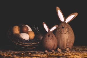 Gemütlich und wohnlich: Natürliche Oster Deko - Trends 2019