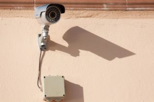 Per Videoüberwachung das eigene Heim schützen - Sicherheitstechnik im Wohnen.de Magazin Ratgeber