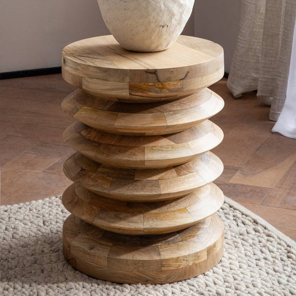 Design-Beistelltisch aus Mangobaum Massivholz - Garganon