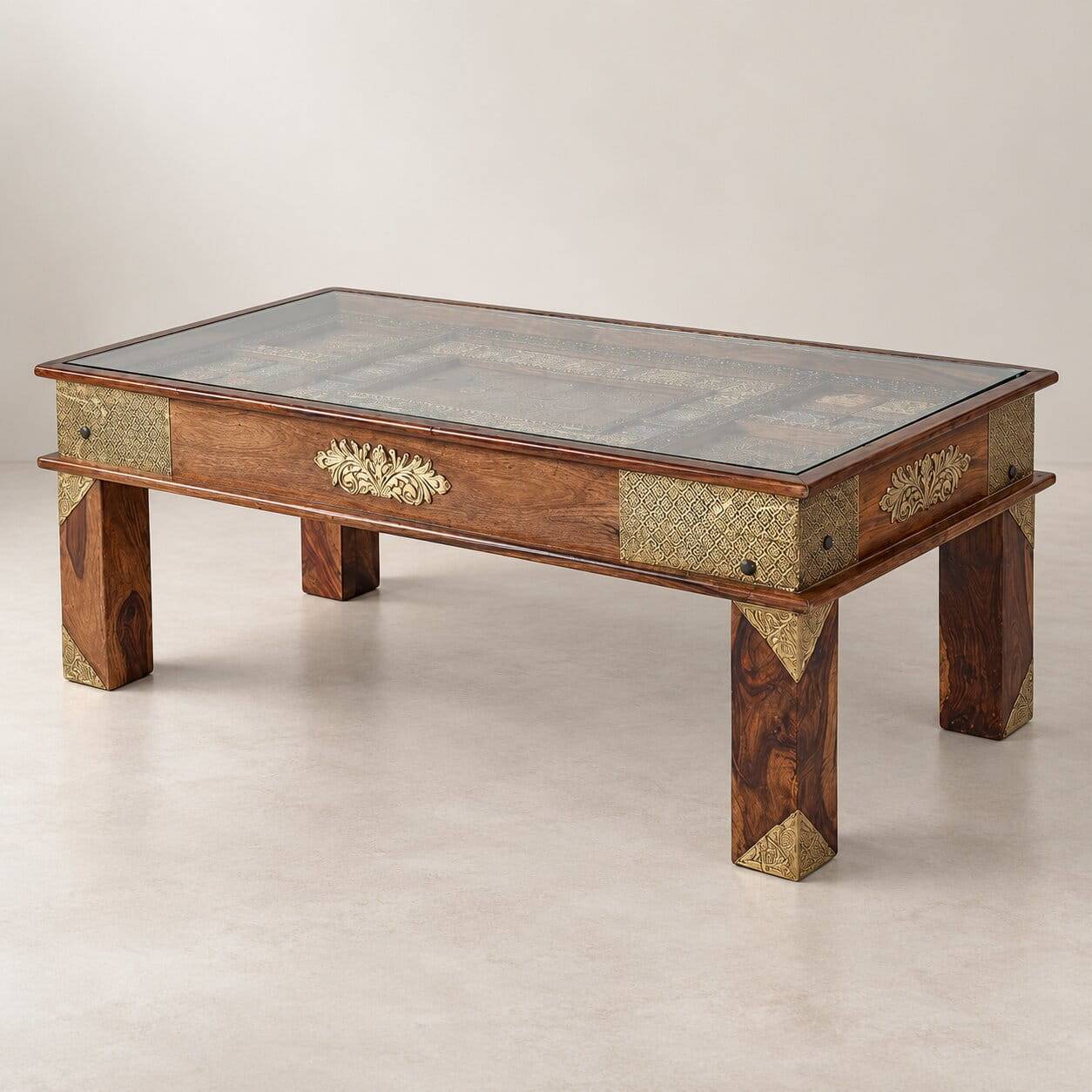 Orient Design Couchtisch aus Massivholz mit Glas - Danascov