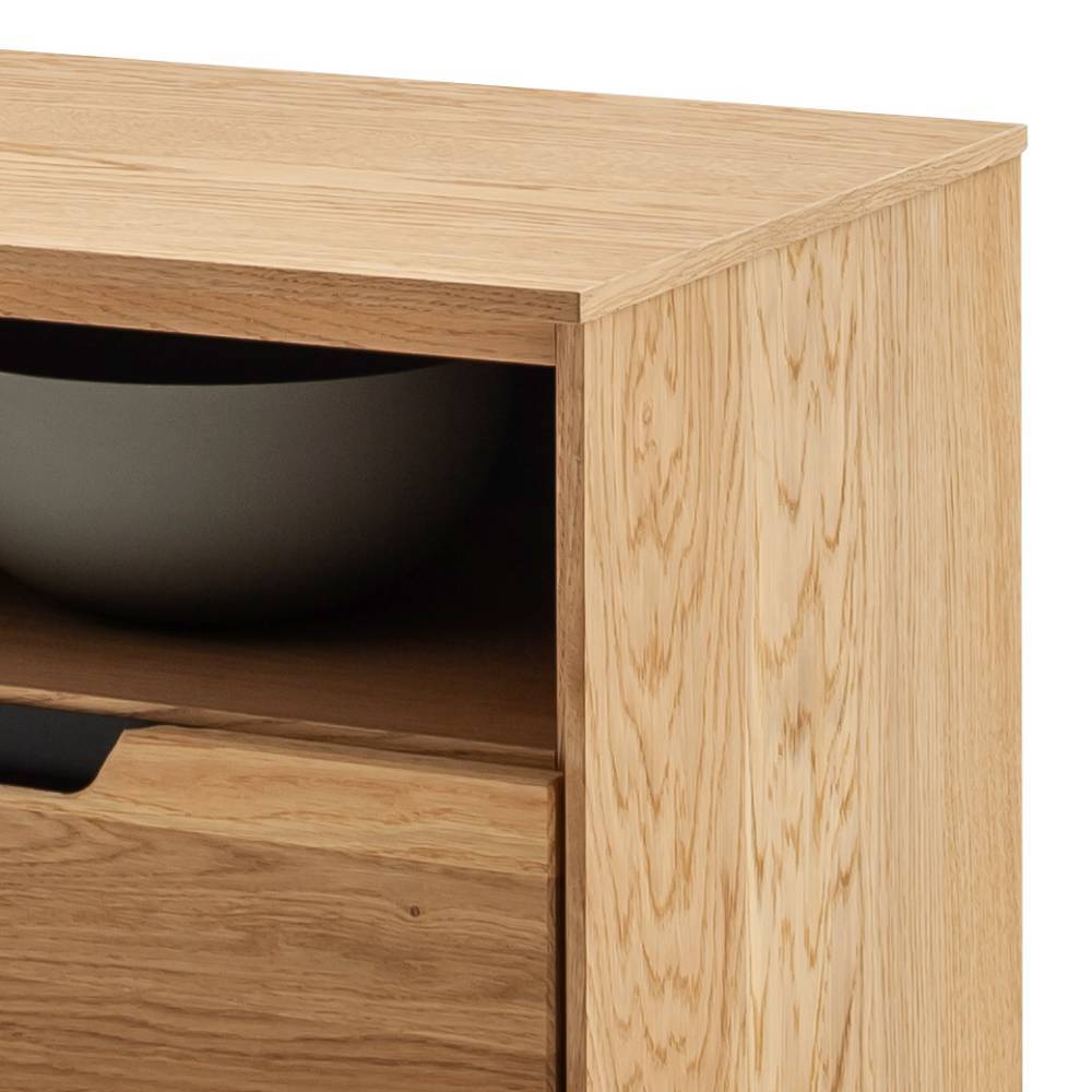 Garderobenbank aus Eichenholz mit offenem Ablagefach und seitlicher Holzstruktur im Detail 1 Pulvaria