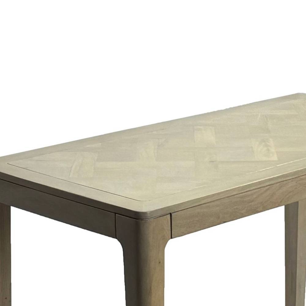 Tischplatte mit dezenter Holzmaserung und White Wash Oberfläche für den Esstisch – Enias