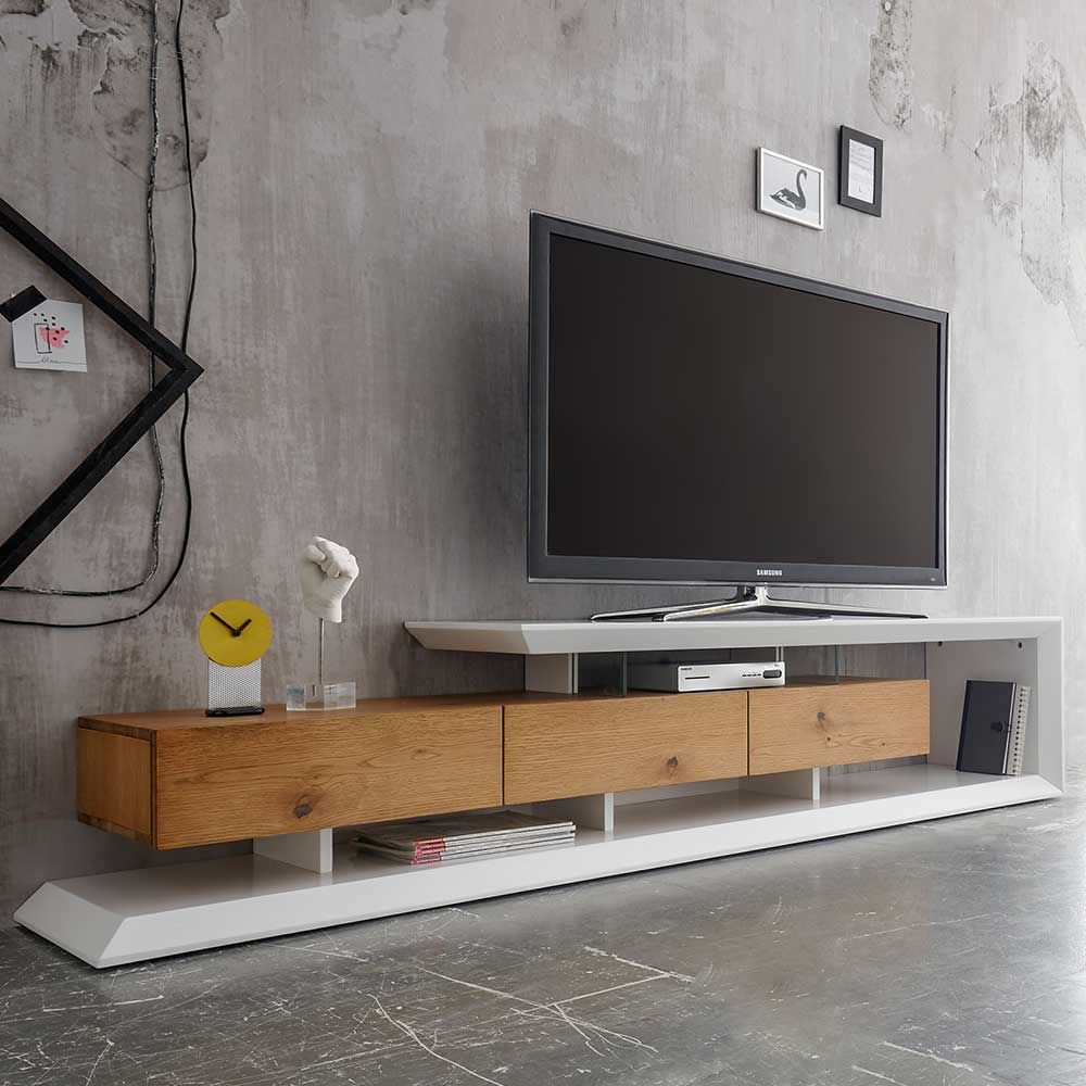 Design TV Element in Asteiche Furnier - Chicopee