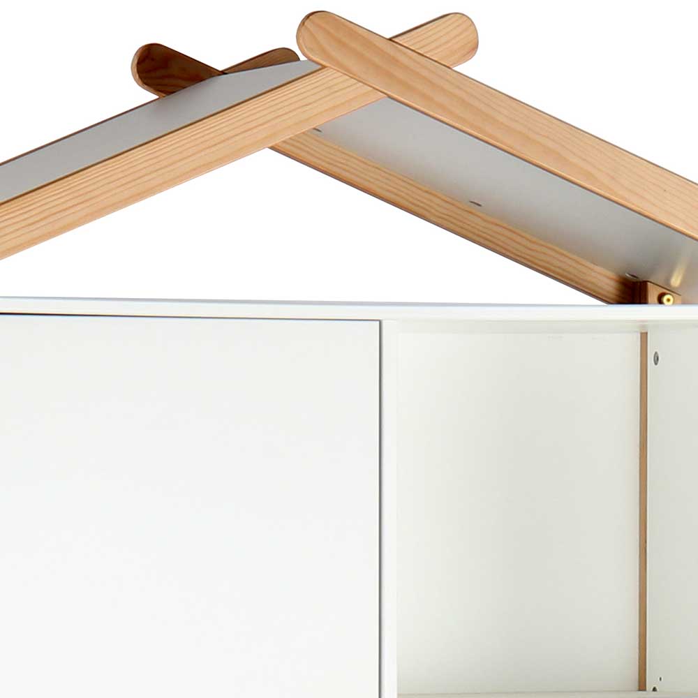 Dachkonstruktion aus hellem Holz und weißer Platte vom Kinderkleiderschrank – Vathurias