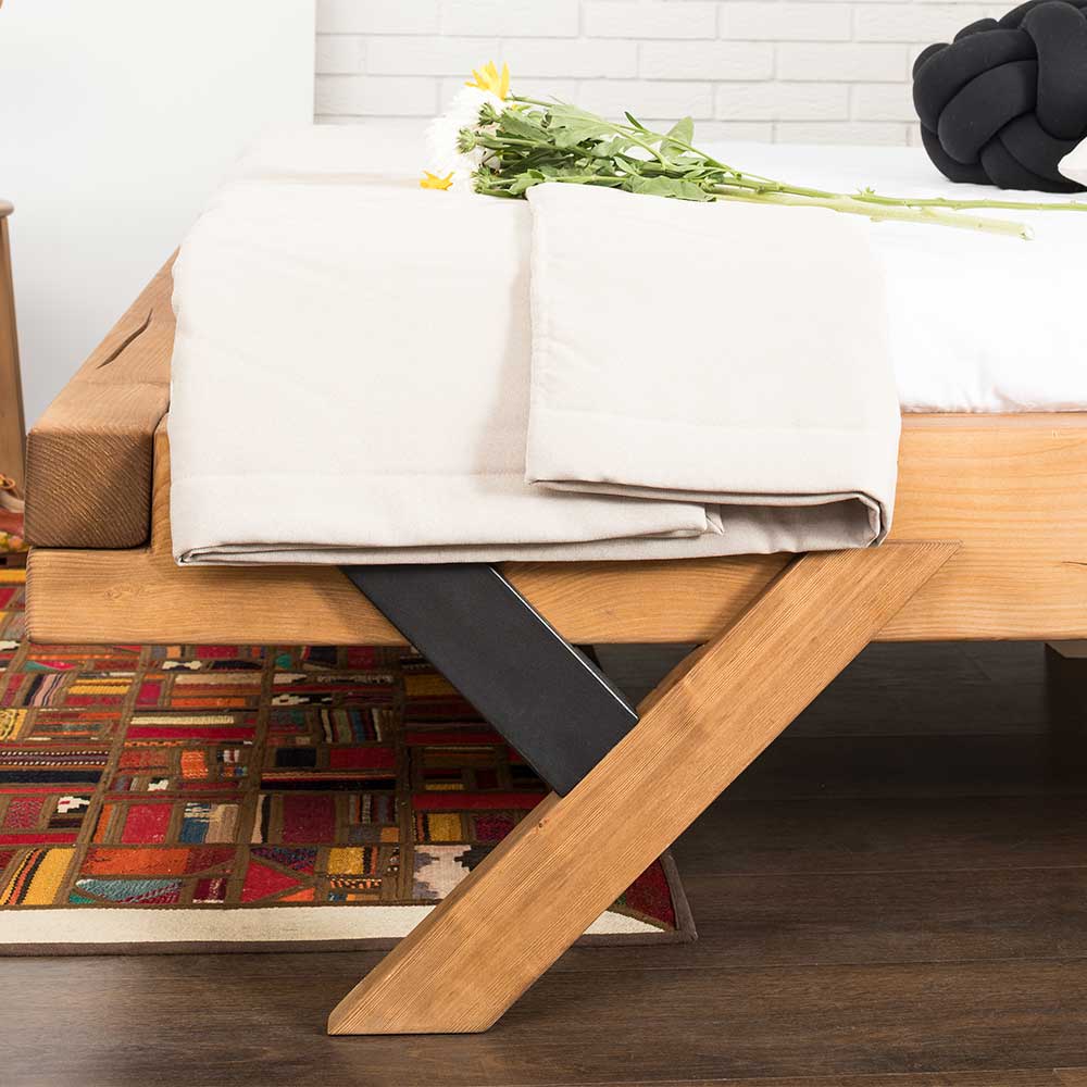 Rustikales Design Holzbett aus Fichte Massivholz - Barria