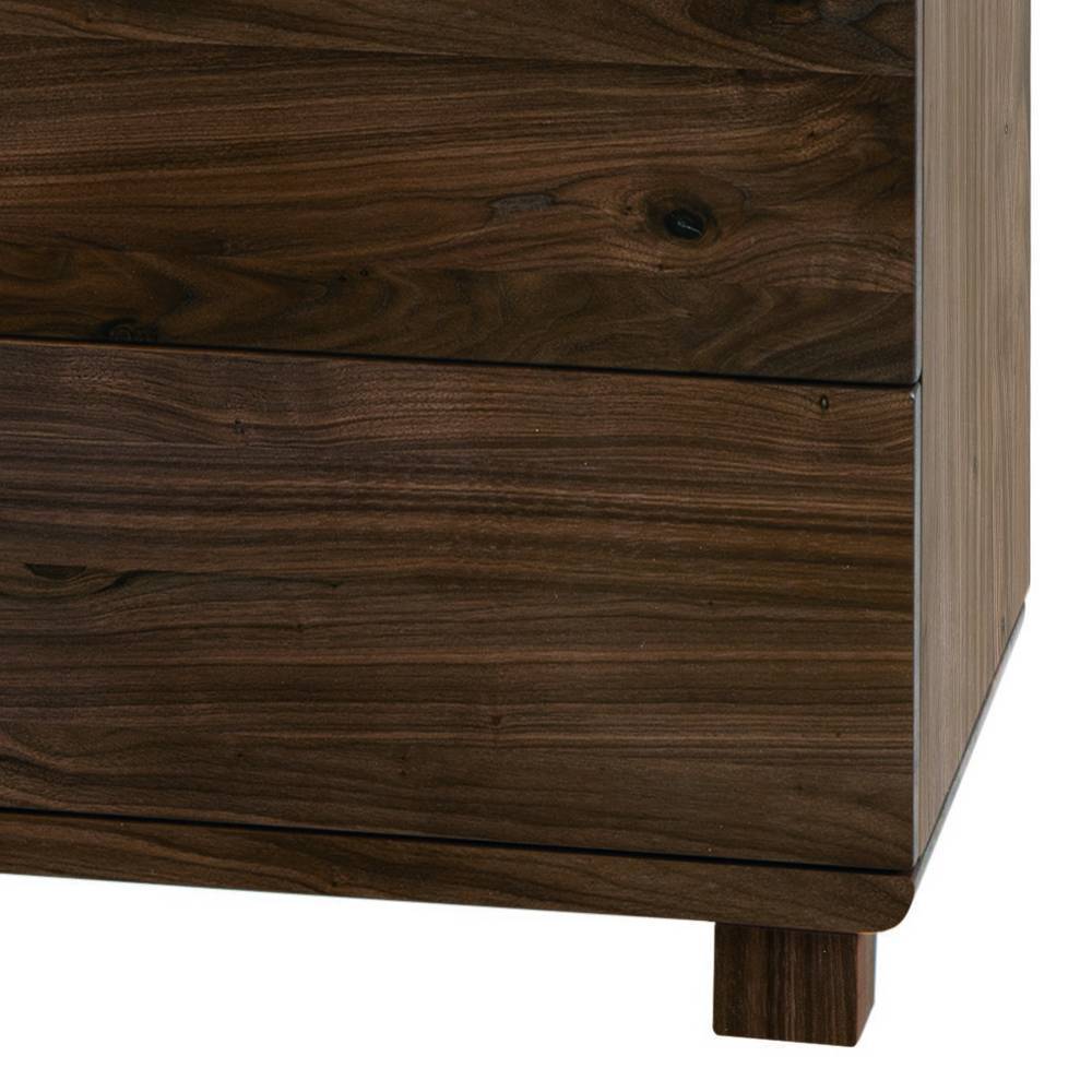 Untere Schubladen und Holzfuß der Kommode aus dunklem Nussbaumholz – Binocra