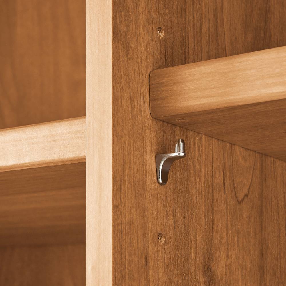 6-türiger Schlafzimmerschrank in Erle teilmassiv - Dilacco