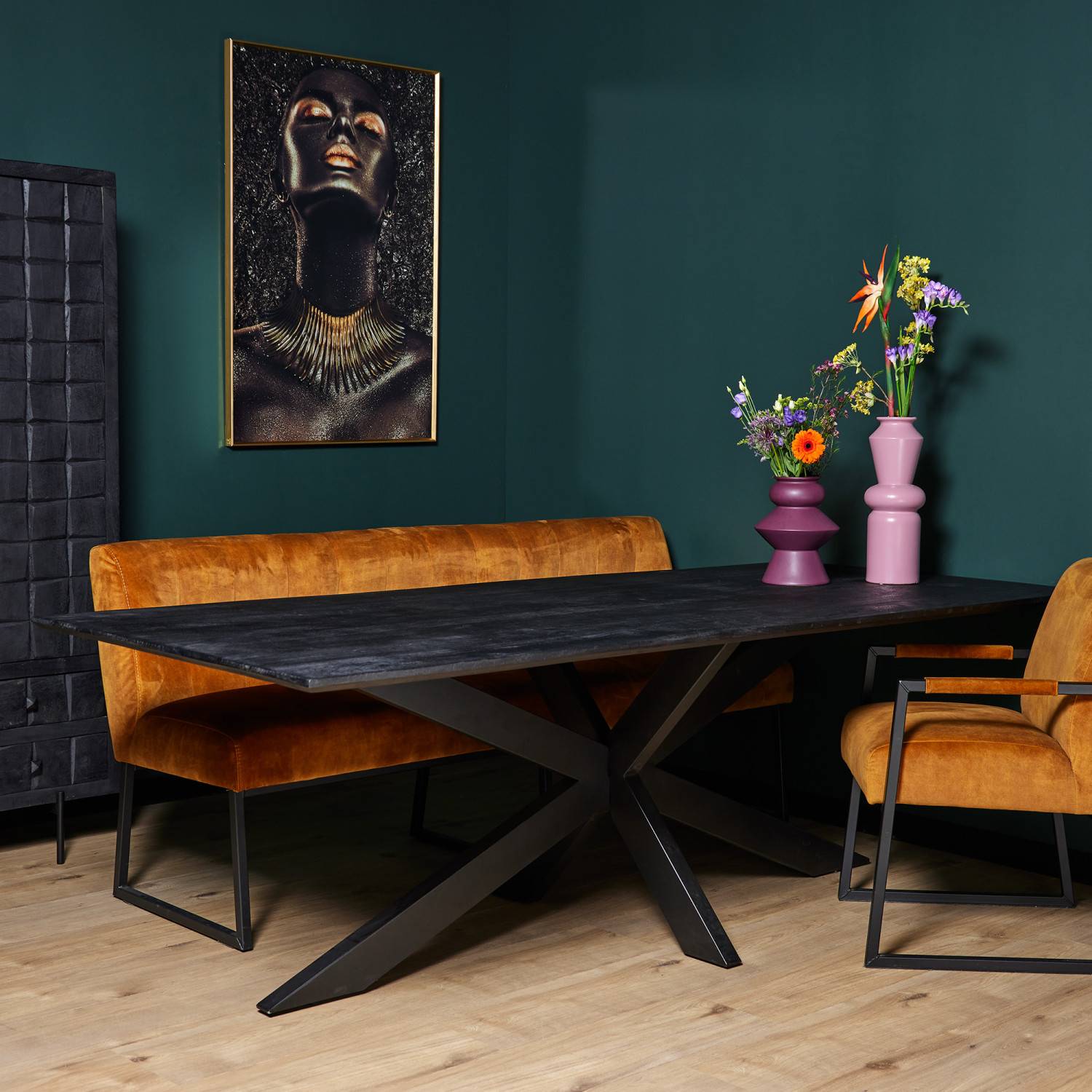 Großer Designtisch mit Sternfuß - Lida