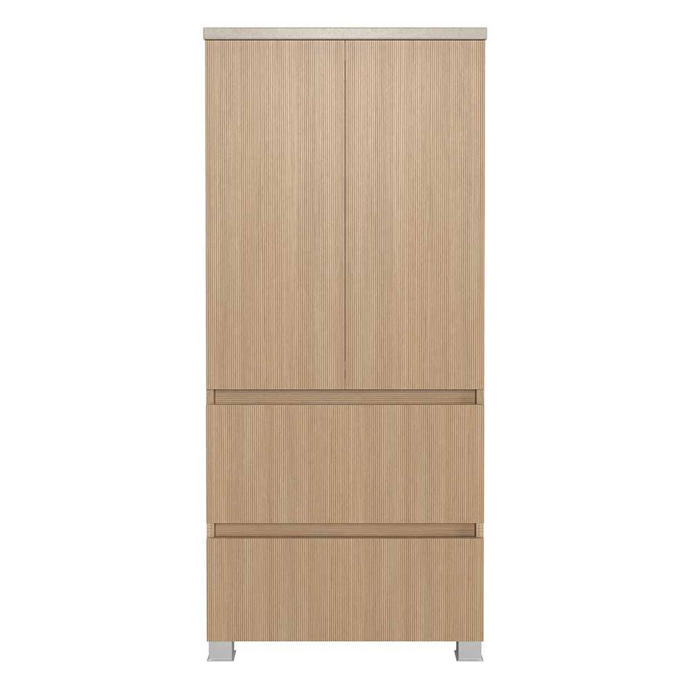 Breiter Midischrank fürs Badezimmer in Holzoptik mit geriffelten Fronten, Türen und Schubladen – Vibulam