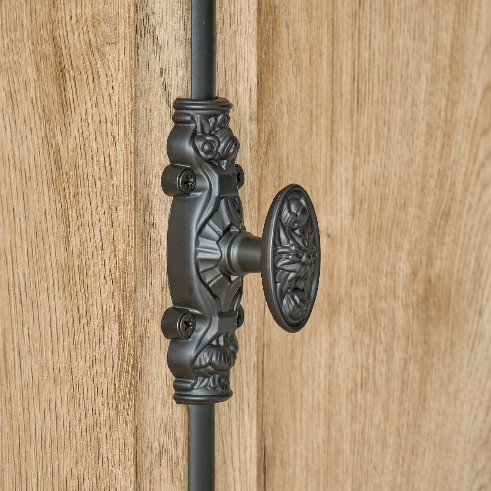 Landhaus-Schrank in Eiche Gold - Hengas