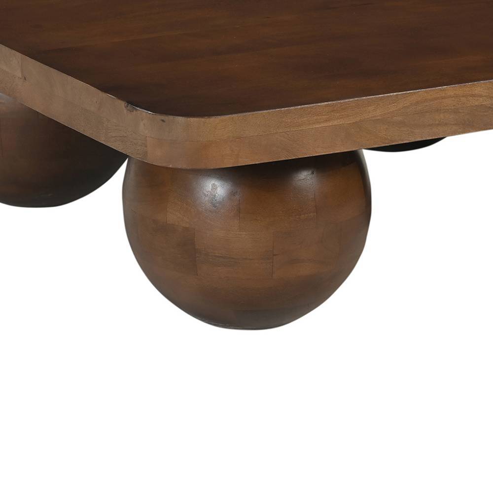 90x90 Couchtisch mit vier Kugelfüßen - Tanky
