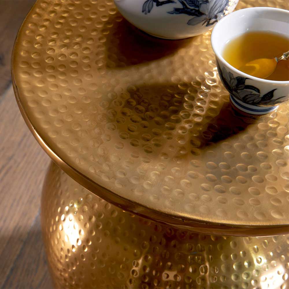 Orientalisch inspirierter Alu Tisch in Gold - Luisa