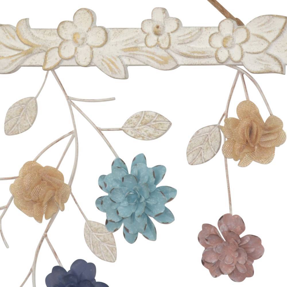 Mehrfarbiger Blüten-Wandhänger mit blauen, braunen und rosa Stoffblumen – Dalfonso