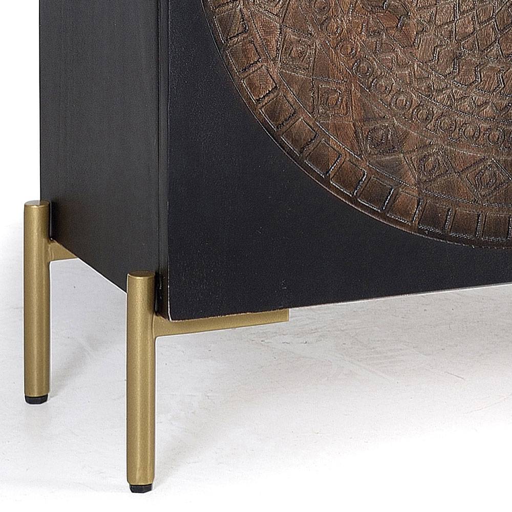 4-türige Design Kommode mit Mandala Schnitzerei - Synessa