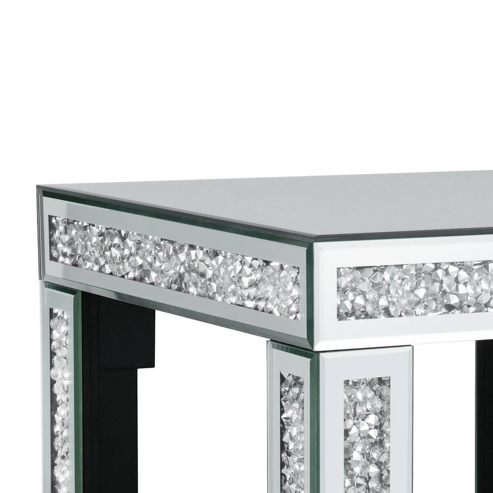 Beistelltisch-Oberkante mit funkelndem Spiegelglas und crushed Crystal Detail – Pezman