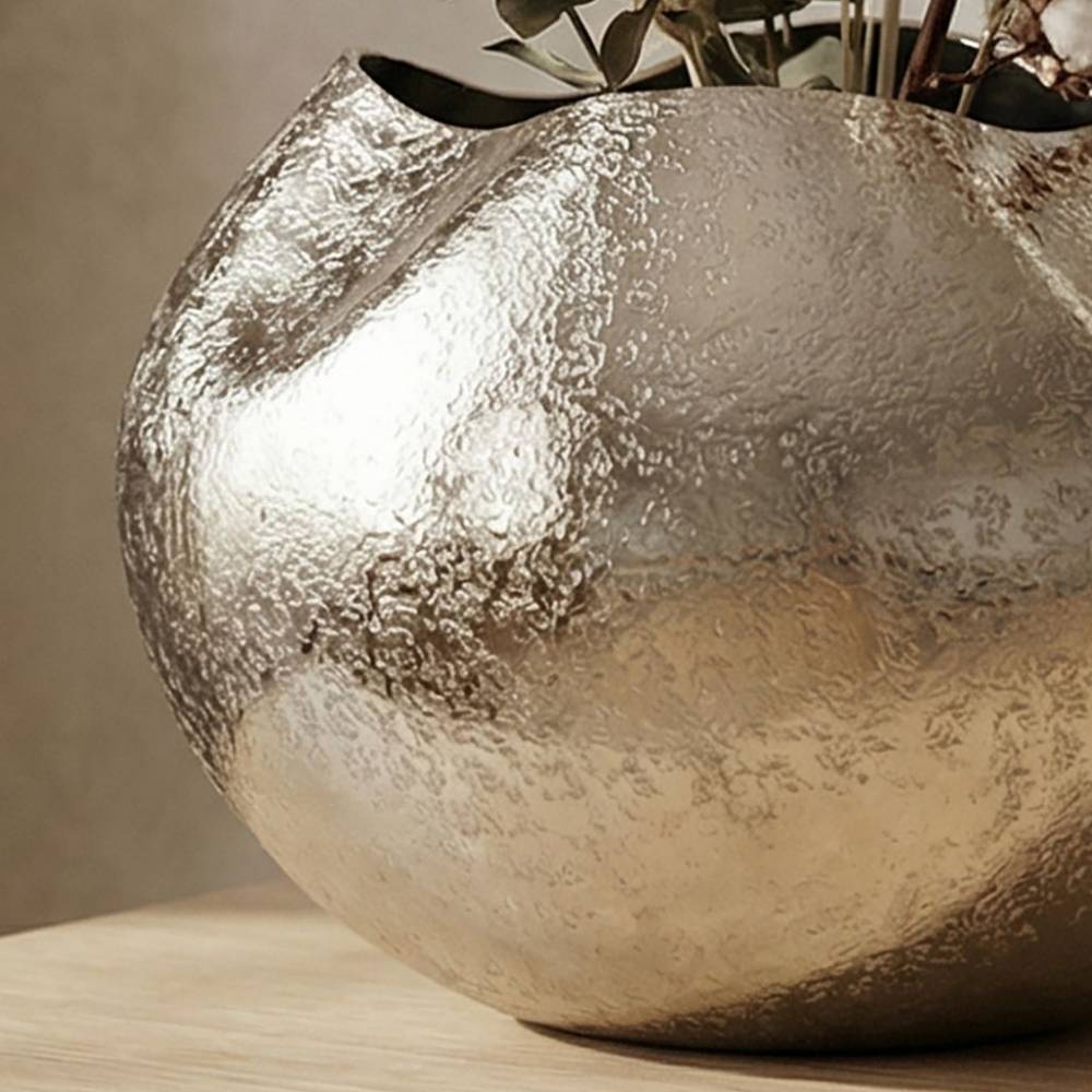 Kugelvase aus Aluminium in Silber - Arnia