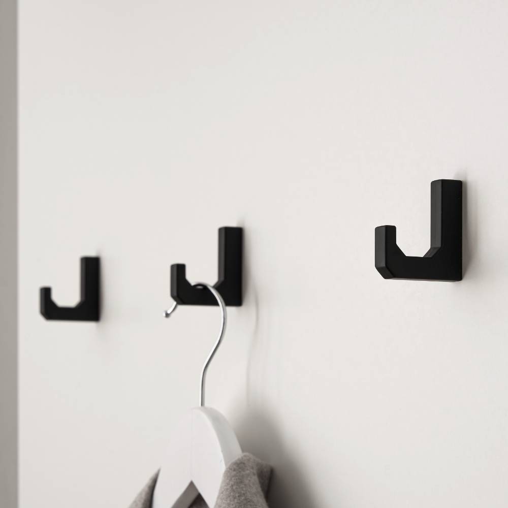 Wandgarderobe in Weiß mit Anthrazit - Ingmesan