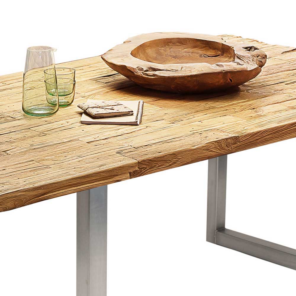 Rustikaler Tisch aus recyceltem Teak - Marissa