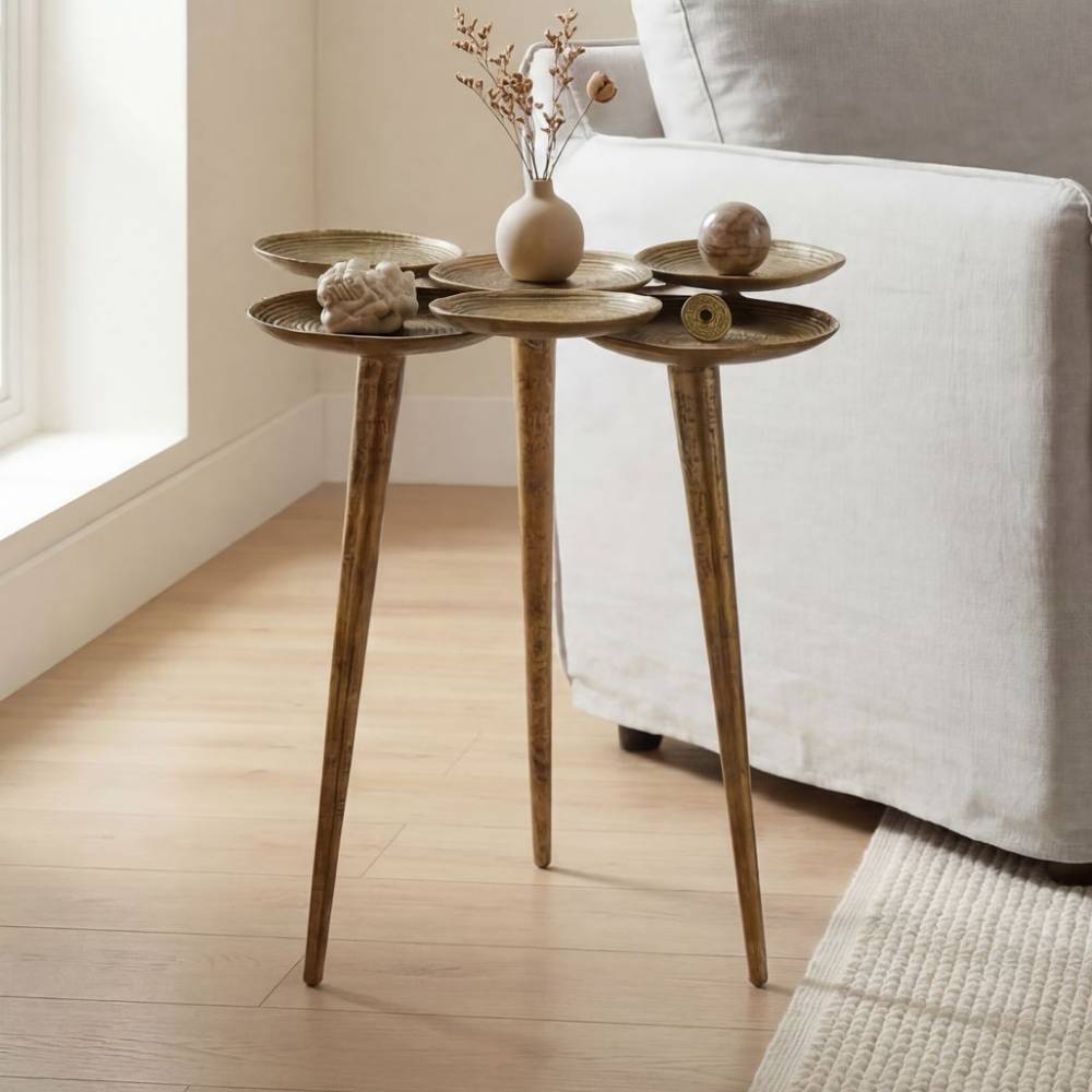 Design-Beistelltisch mit sechs Schalen - Mezzo