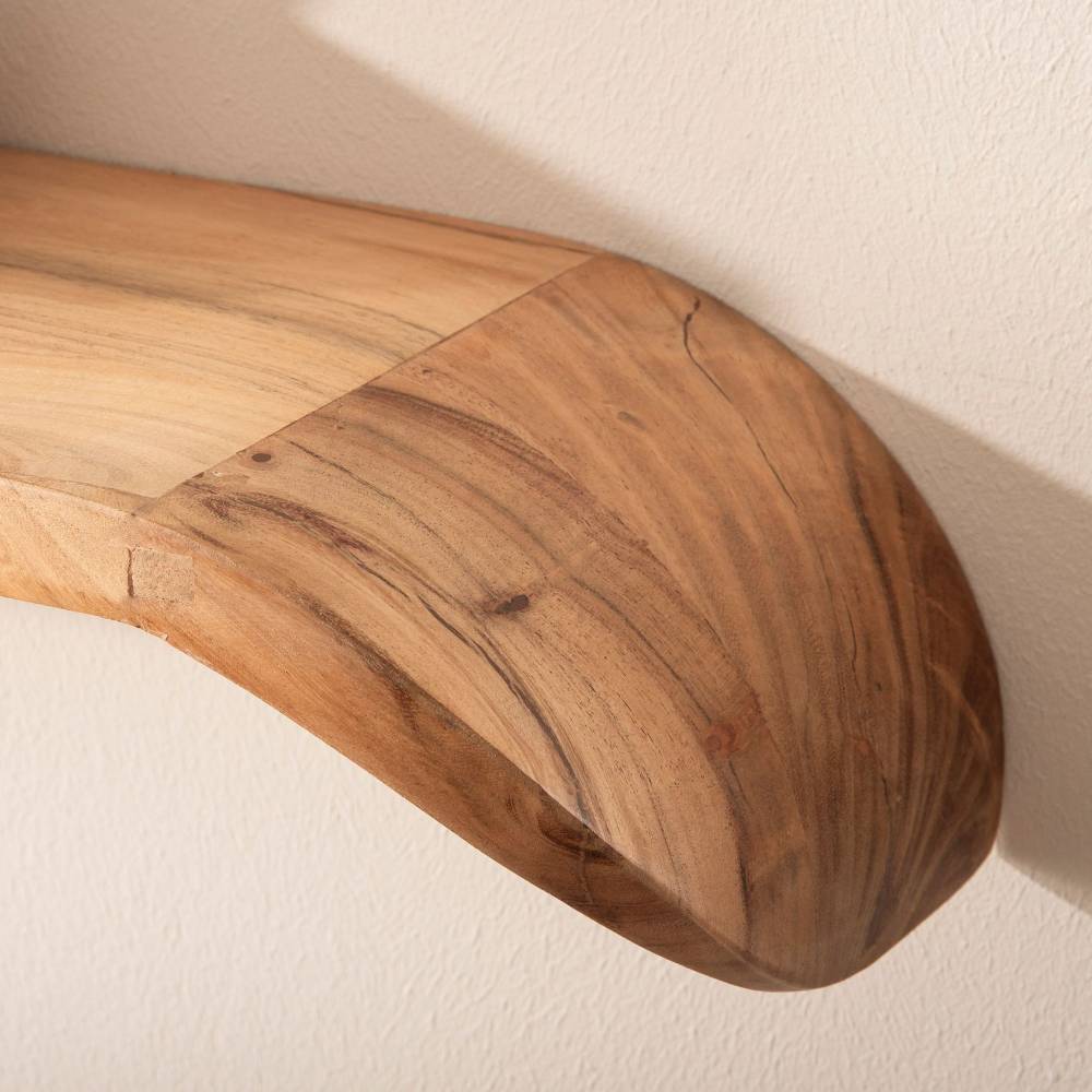 Mangoholz Wandboard mit geschwungener Seitenansicht und natürlicher Holzmaserung – Totroma