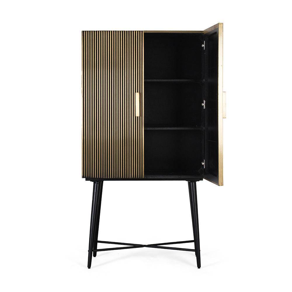 Design Schrank mit viel Bodenfreiheit - Hayato