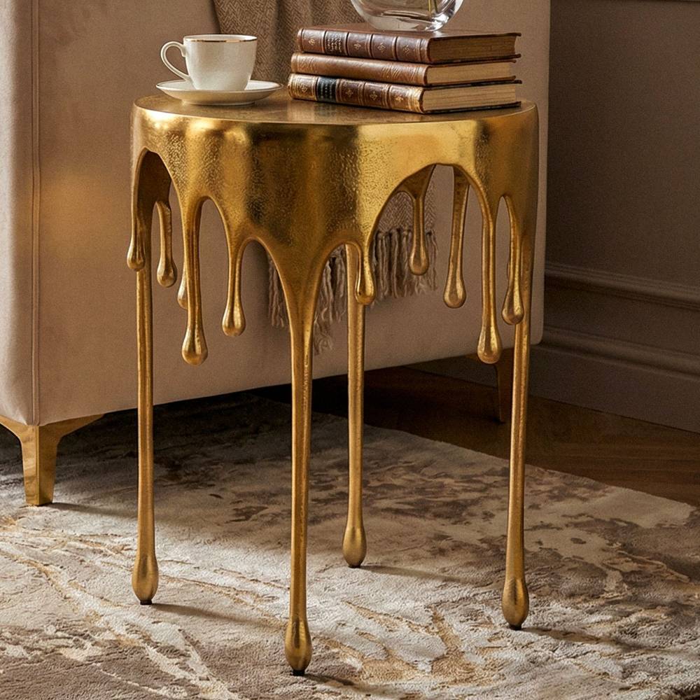 Goldfarbener Design-Beistelltisch in zerlaufender Optik - Straits