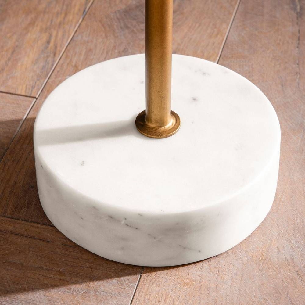 Design-Beistelltisch aus Mangobaum Massivholz - Gildas