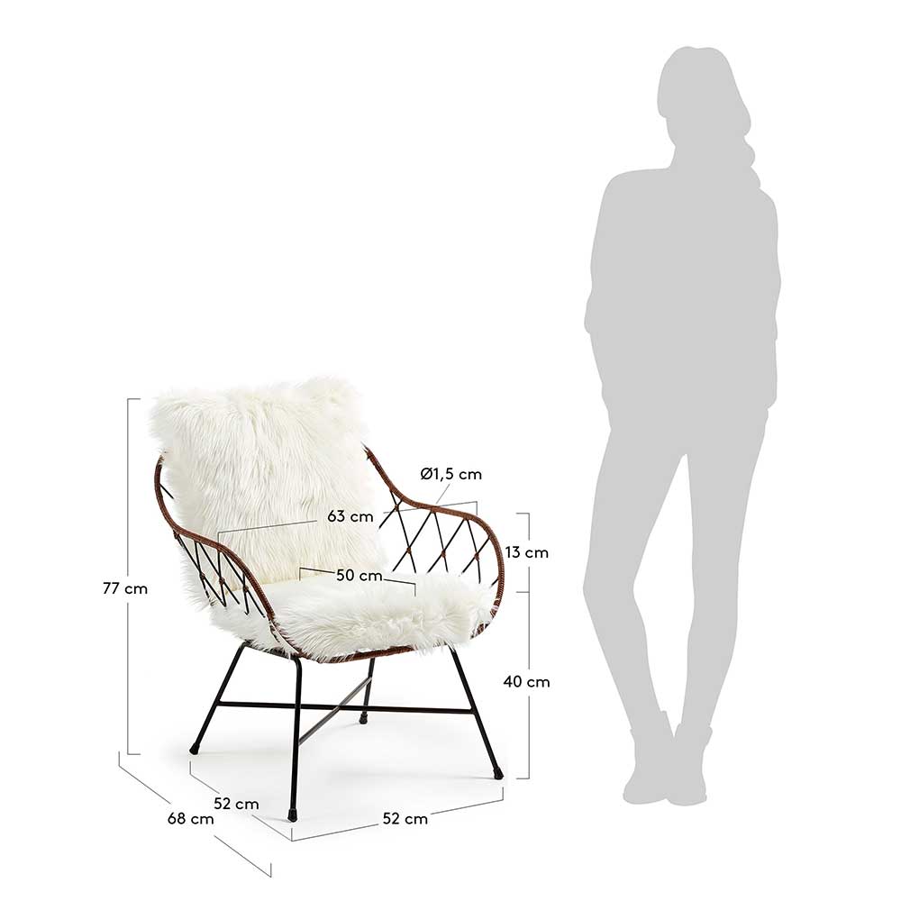 Moderner Geflecht Sessel mit Kunstfell Kissen - Riab