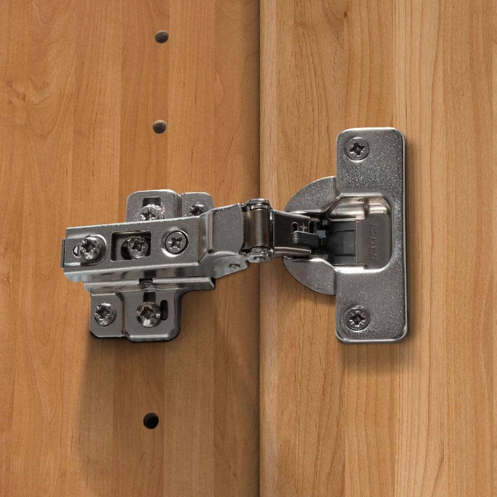 236 cm hoher Kleiderschrank mit acht Türen - Dilacco