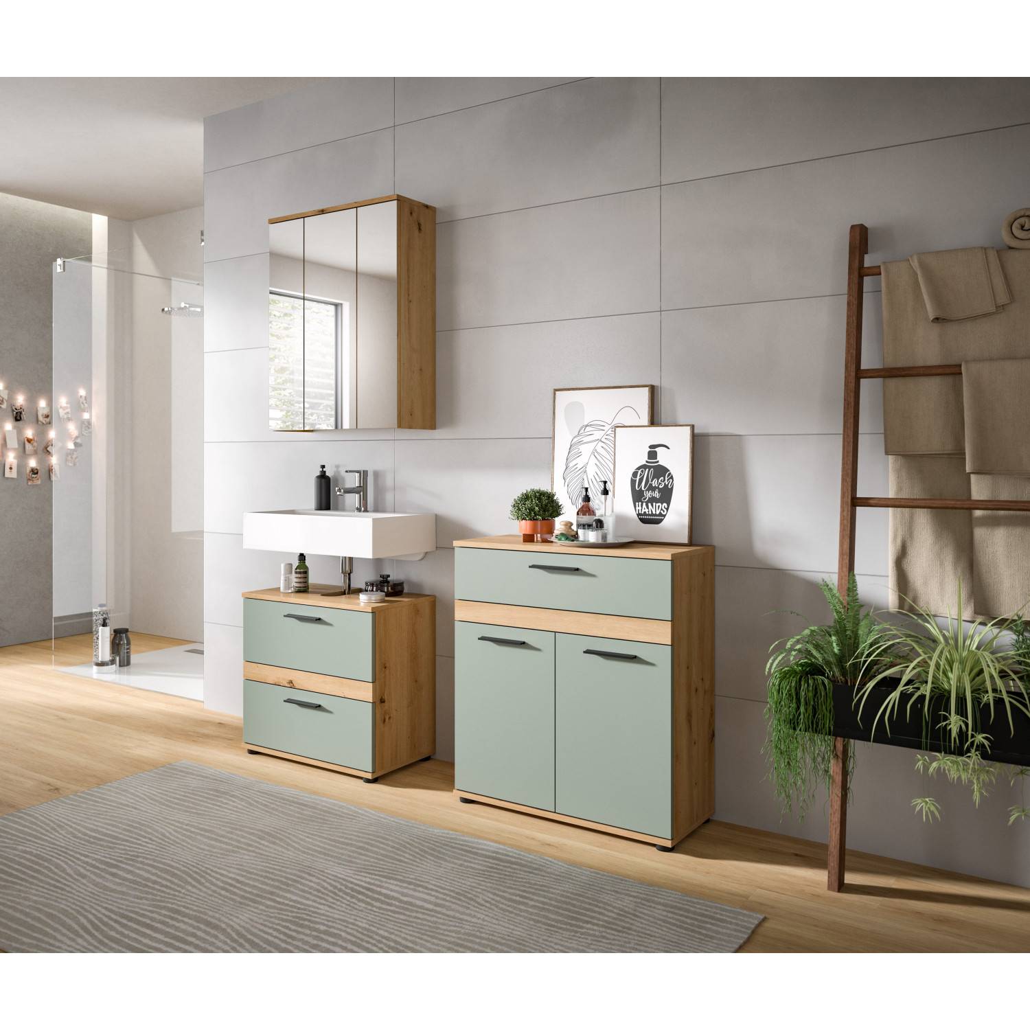 Eleganter Beistellschrank für das Badezimmer in Holzoptik und matter Salbeigrün-Front Luzanos