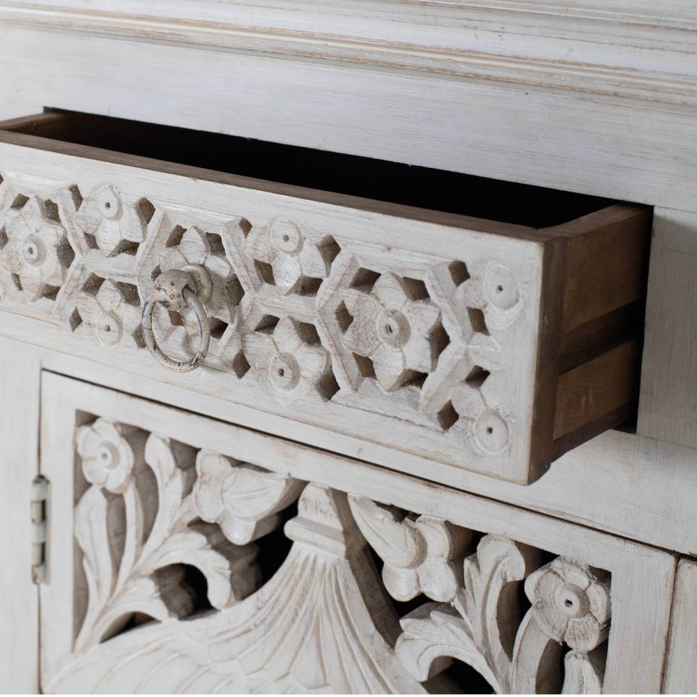 White Wash Sideboard im orientalischen Stil - Capo