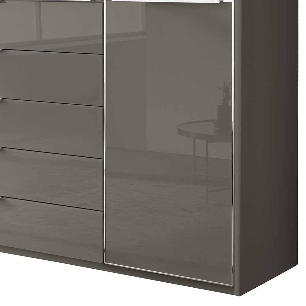 4-türiger Schlafzimmerschrank in Braun - Madita