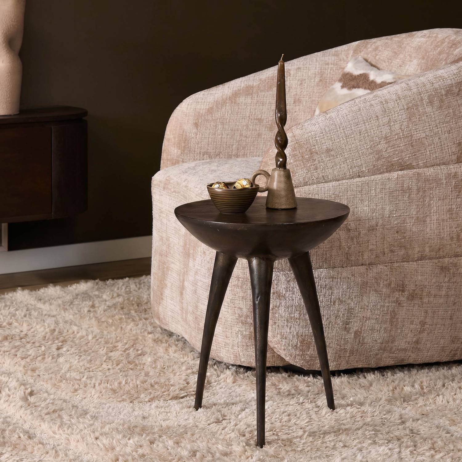 Designtisch aus schwarzem Metall - Sorney