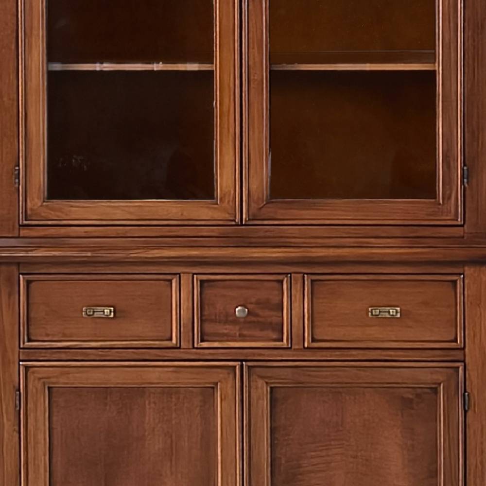 Vitrinenschrank in Walnussbraun Antik - Istefanio