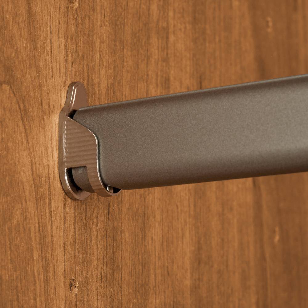 Teilmassiver Kleiderschrank in Eiche Bianco - Yanicas