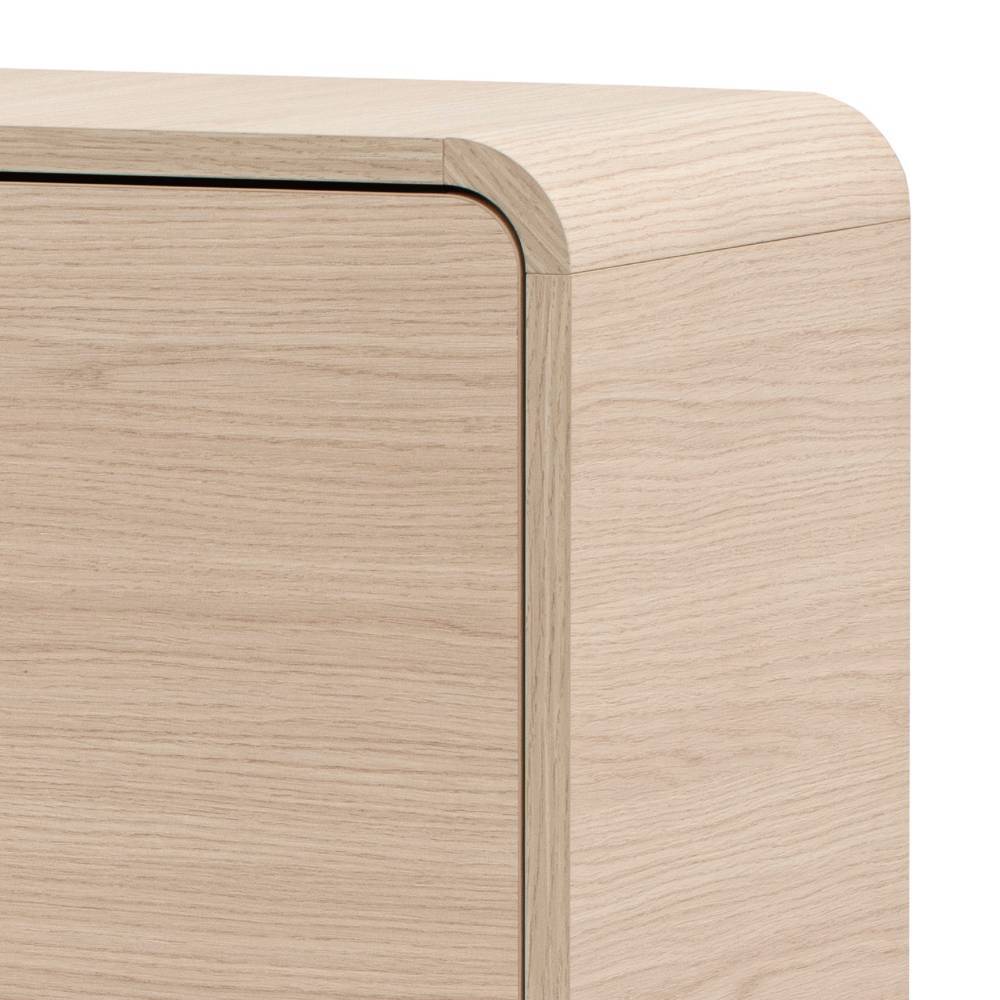 Abgerundete obere Kante und seitliche Ansicht des Highboards in Eiche Optik – Embrus
