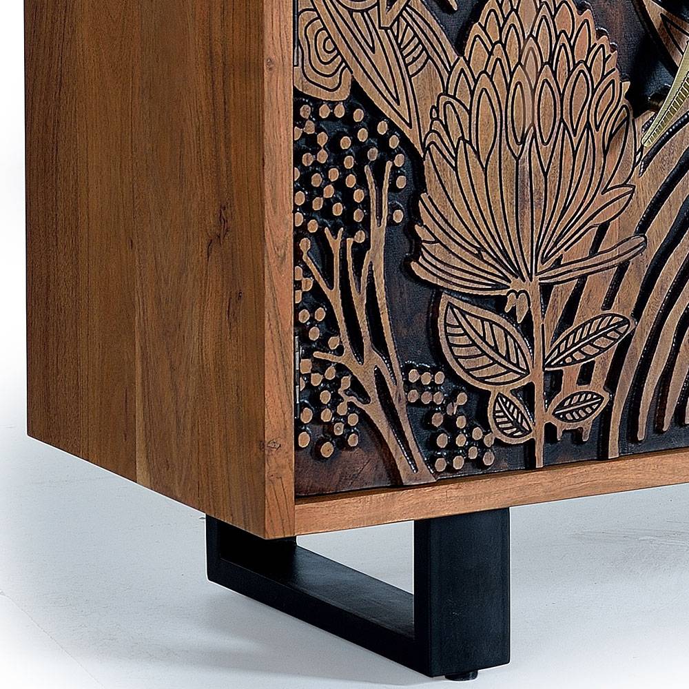 Design Sideboard mit Schnitzerei und Lack - Marcel