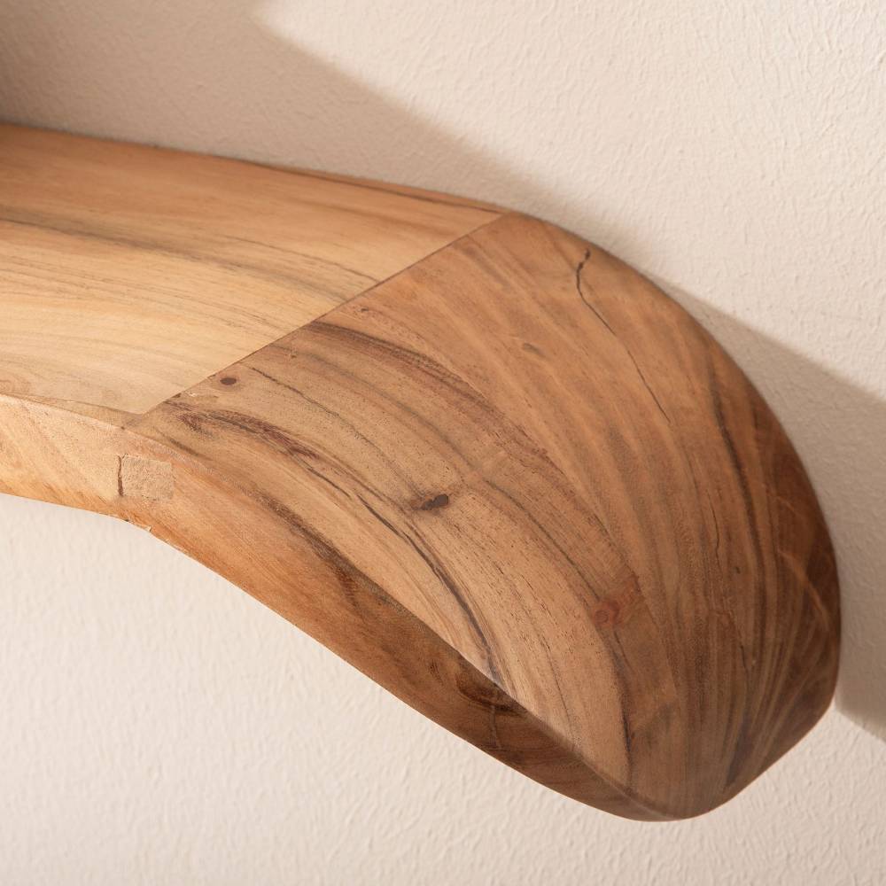 Gebogenes Detail des Mangoholz Hängeboards mit natürlicher Maserung – Totroma