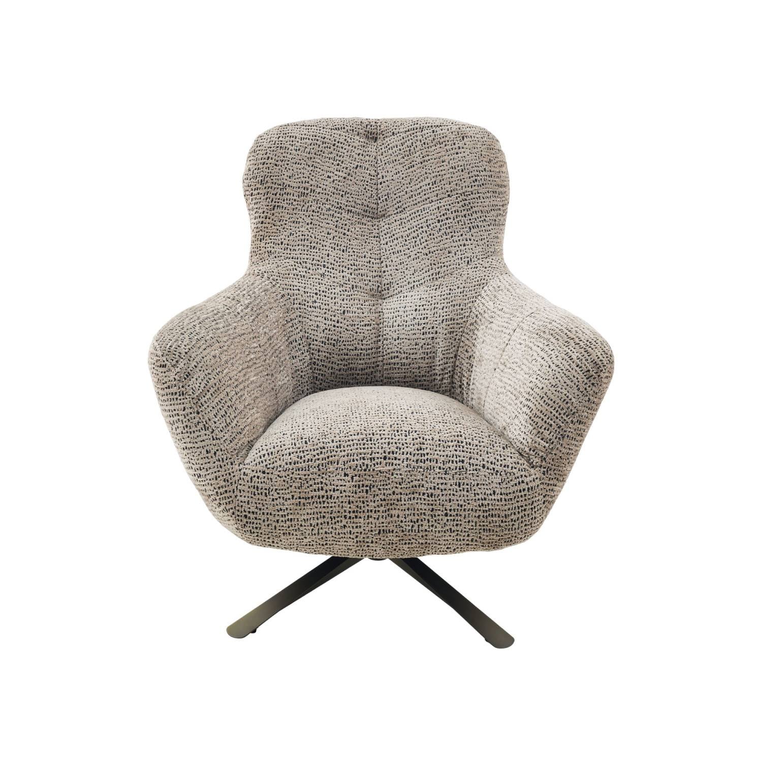 Bequemer Loungesessel mit strukturierter Stoffpolsterung und elegantem Sternfuß, Frontansicht – More