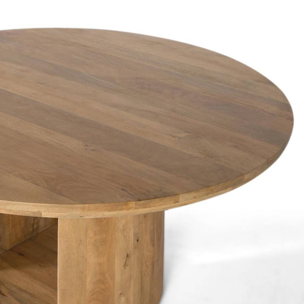 Design-Esstisch im Scandi Chic - Rufious