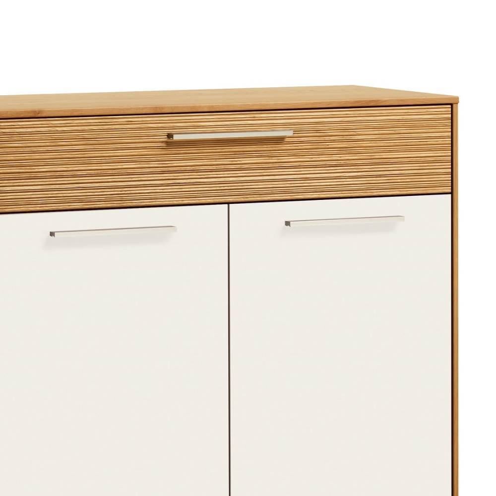 Oberer Bereich des Schuhschranks mit geriffelter Holzschublade und Metallgriffen – Didesco