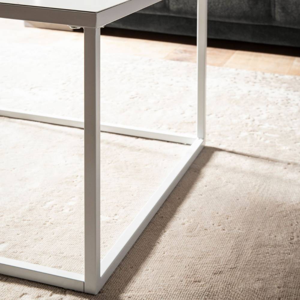 Weißer Couchtisch aus Stahl mit quadratischem Metallrahmen – Eleon
