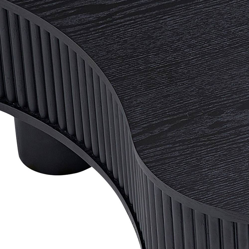 Niedriger Design-Couchtisch in Schwarz - Hiloria