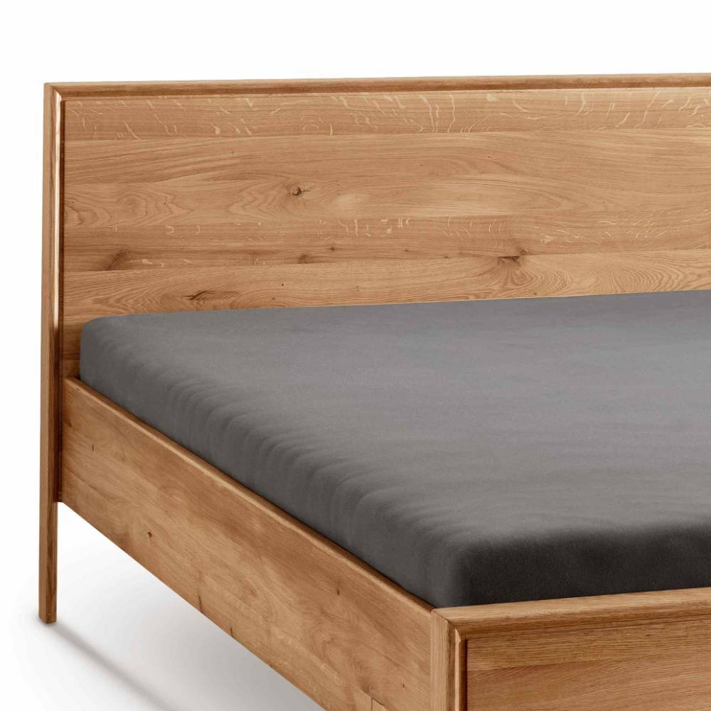 Bettgestell und Nachtkommoden aus Holz - Waving (dreiteilig)