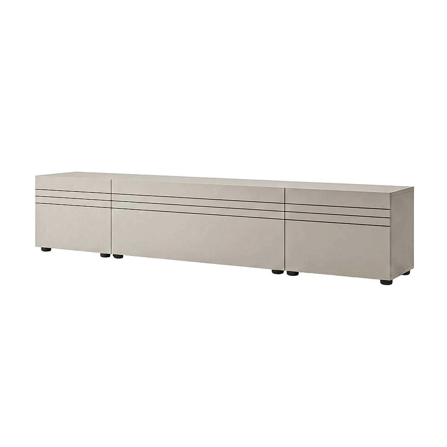 Dreiteilige stehende Wohnwand in hellem Beige mit modernem linierten Design – Draguno