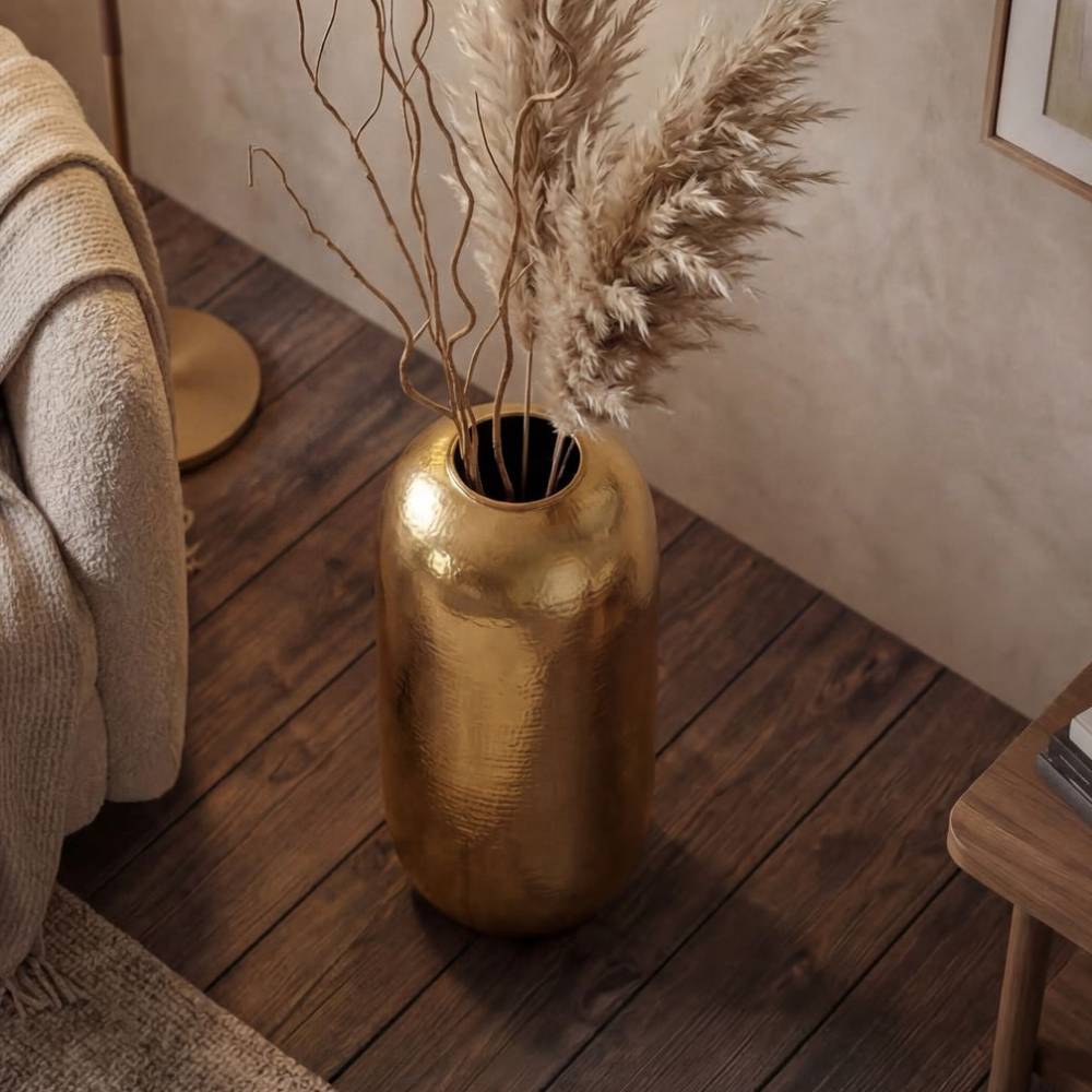 Goldene Bodenvase mit Hammerschlag Struktur - Merusha