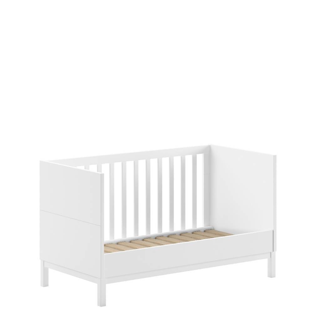 Modernes Babybett in Weiß für das Kinderzimmer mit Gitterstäben und Holzlattenrost – Crocinol