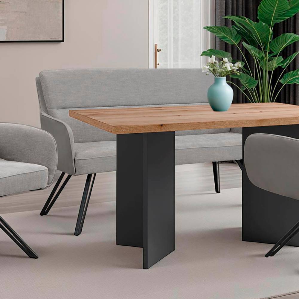 Graue 2-Sitzer Esstischbank im Esszimmer platziert mit Holztisch und Stühlen – Estella