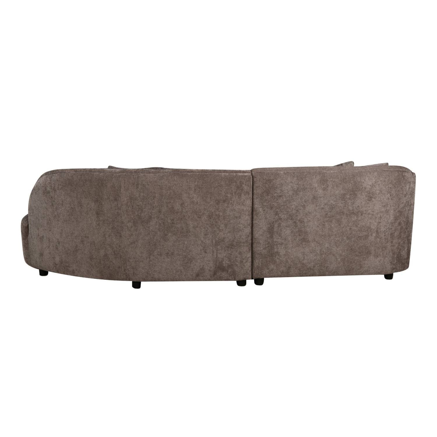 Rückansicht des geschwungenen Rundsofas in Taupe aus weichem Strukturstoff – Ashela
